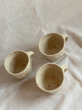 Load image into Gallery viewer, Hjarta Bolli 1