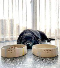 Load image into Gallery viewer, Hundaskál með texta - stór