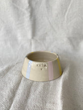 Load image into Gallery viewer, Hundaskál með texta - Fyrir hunda með síð eyru