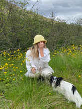 Load image into Gallery viewer, Hattur - Gulur