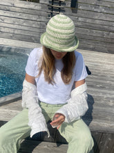 Load image into Gallery viewer, Hattur - Grænn/Hvítur