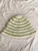 Load image into Gallery viewer, Hattur - Grænn/Hvítur