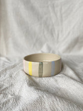 Load image into Gallery viewer, Hundaskál með texta - lítil