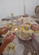 Load image into Gallery viewer, Sommerfest Bolli