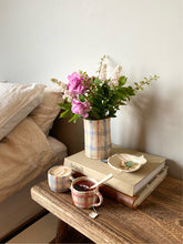 Load image into Gallery viewer, Sumar Blómavasi 2