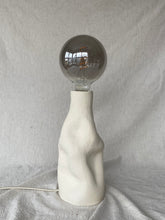 Load image into Gallery viewer, Lampi 4