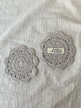 Load image into Gallery viewer, Glasamottur - Ljós gráar