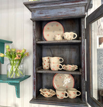 Load image into Gallery viewer, Bloom - Bolli