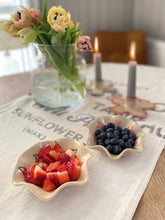 Load image into Gallery viewer, Bloom - Skál