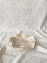 Load image into Gallery viewer, Blomstereng - Stór skál