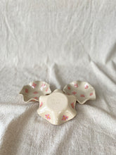 Load image into Gallery viewer, Bloom - Skál