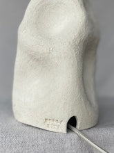 Load image into Gallery viewer, Lampi 6